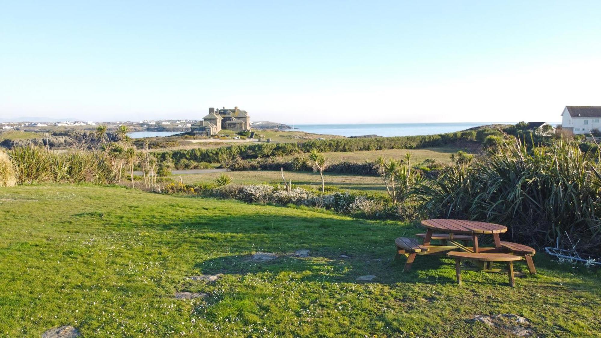 Lagoon View - Sea View- Pet Friendly - 2 Bed Apt - En-Suite Trearddur Eksteriør billede