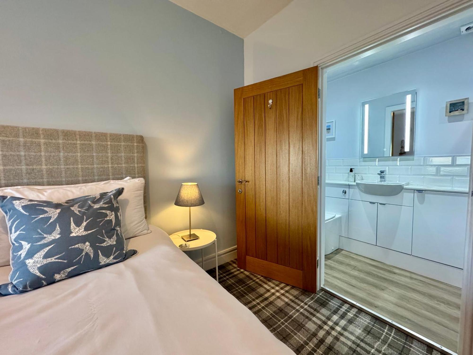 Lagoon View - Sea View- Pet Friendly - 2 Bed Apt - En-Suite Trearddur Eksteriør billede