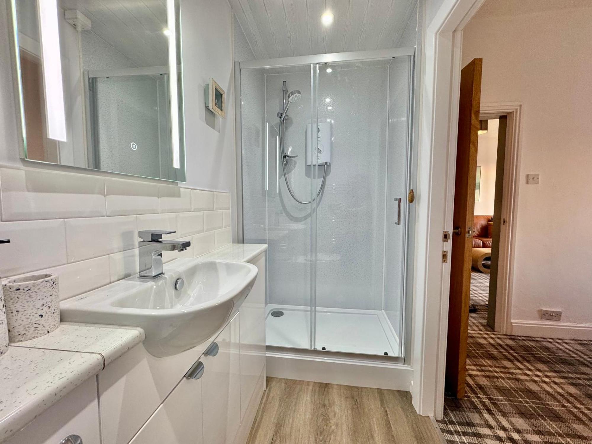 Lagoon View - Sea View- Pet Friendly - 2 Bed Apt - En-Suite Trearddur Eksteriør billede